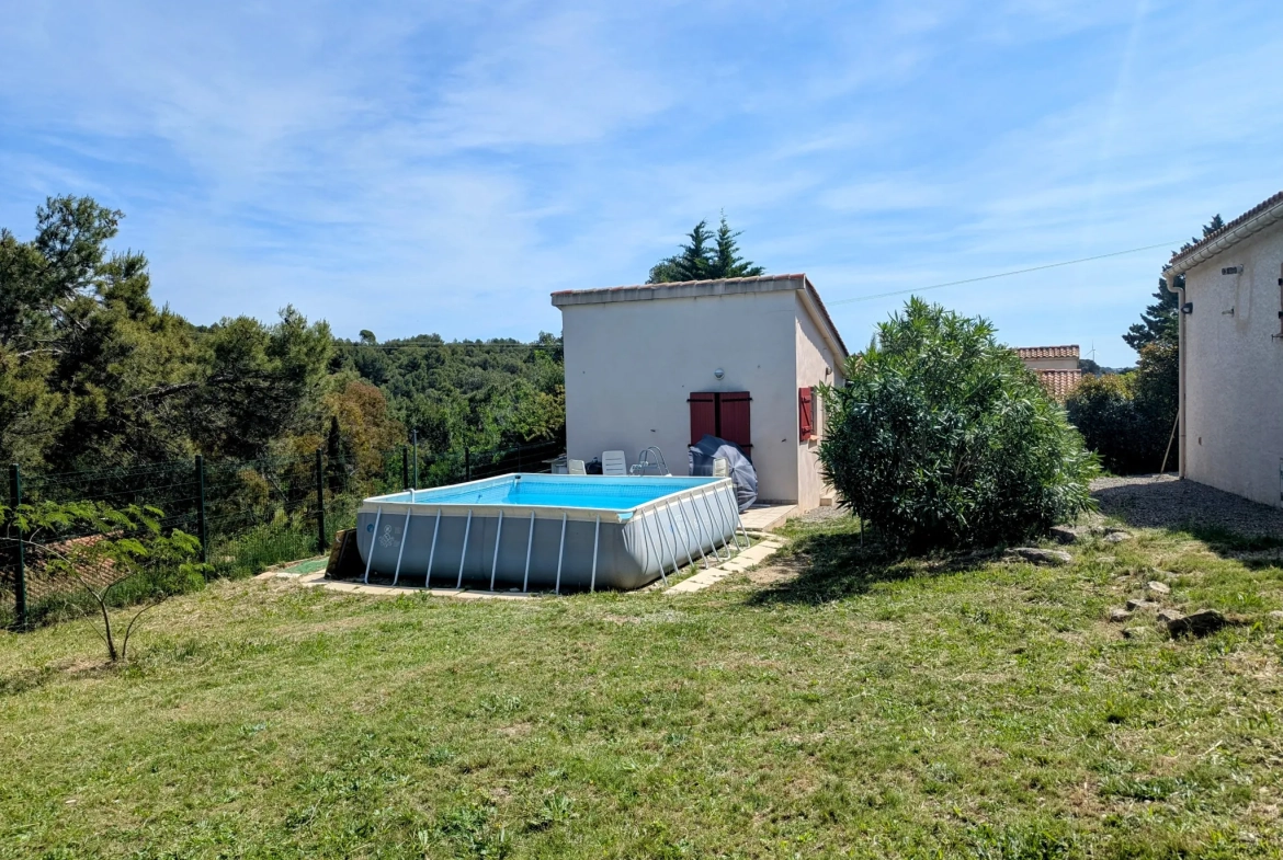 Villa de plain-pied avec dépendance et grand terrain à Pouzols Minervois 