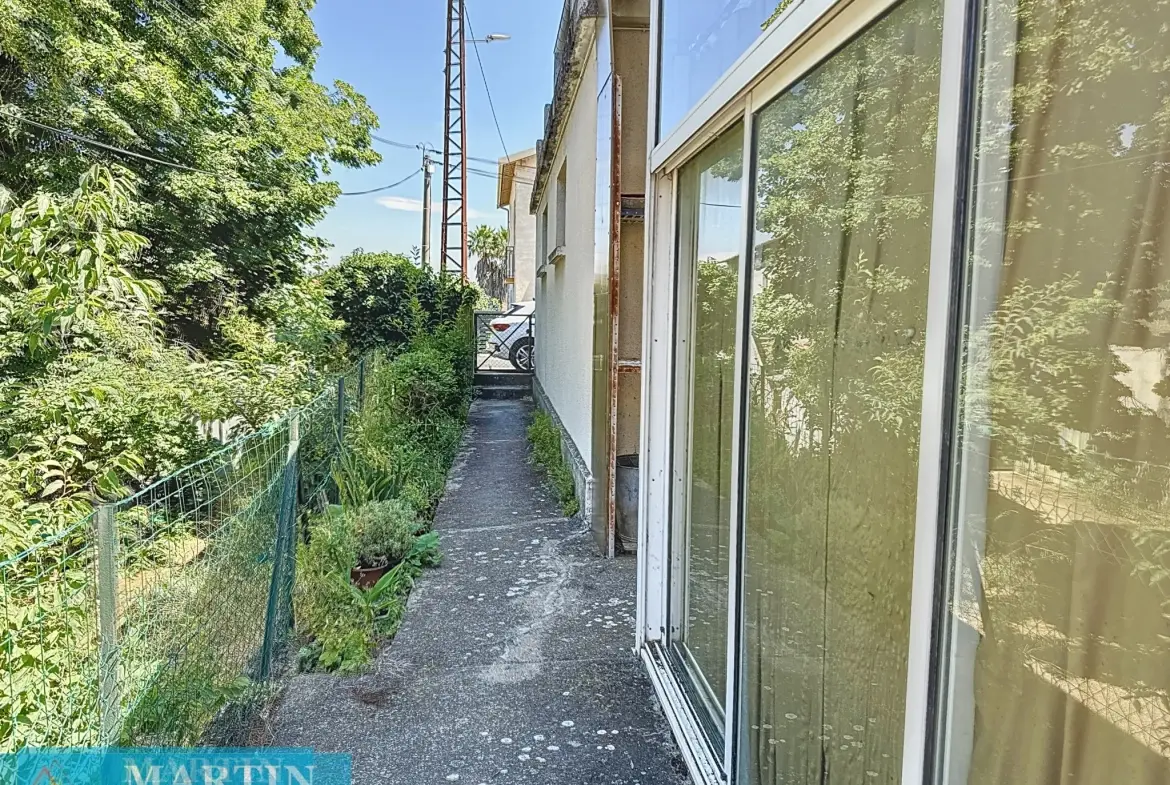 Appartement F4 avec jardin et garage à Céret - Proche centre-ville 