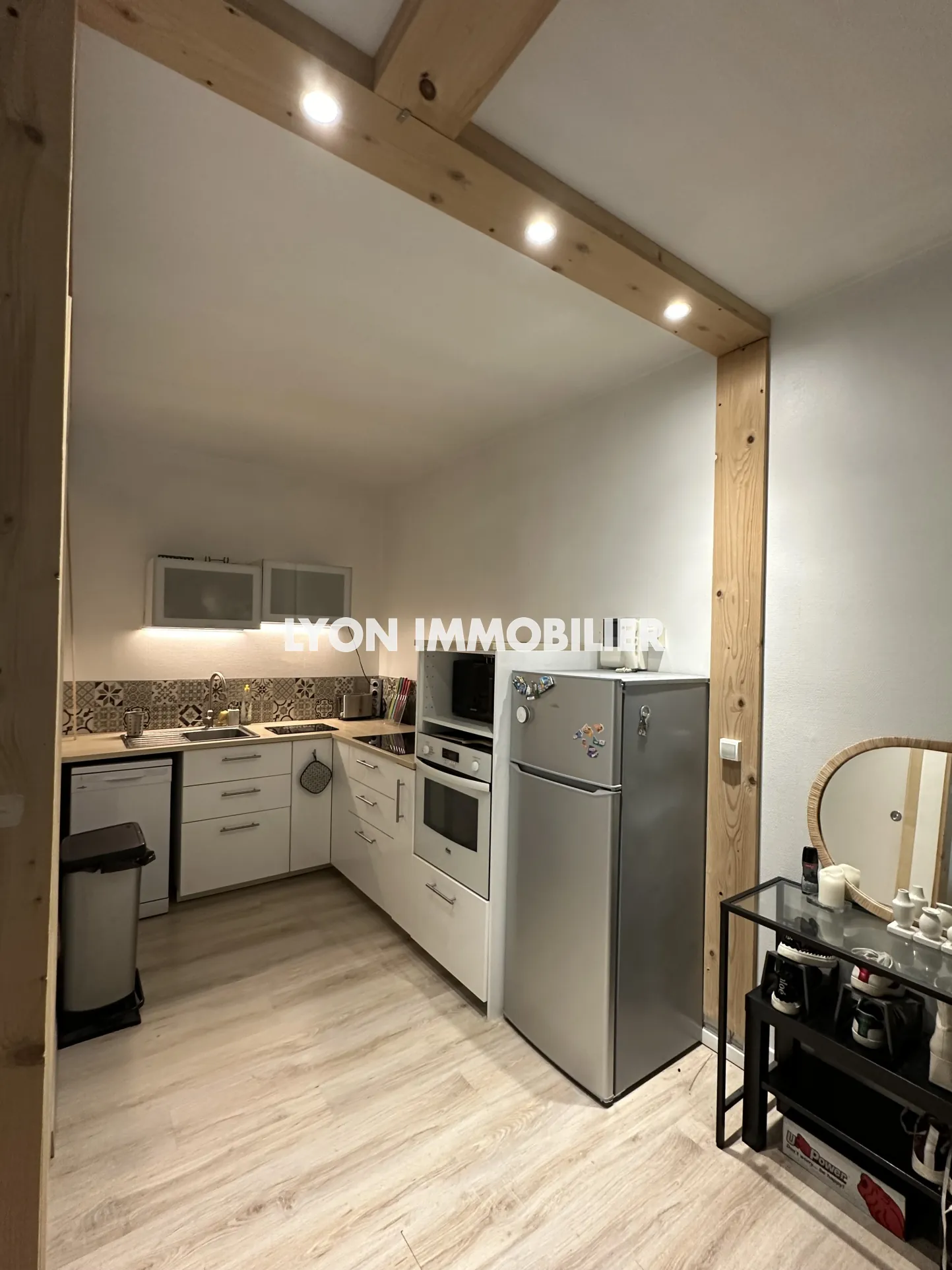 Appartement T3 à Lyon 7 proche Jean Macé, résidence moderne, idéal pour étudiant 