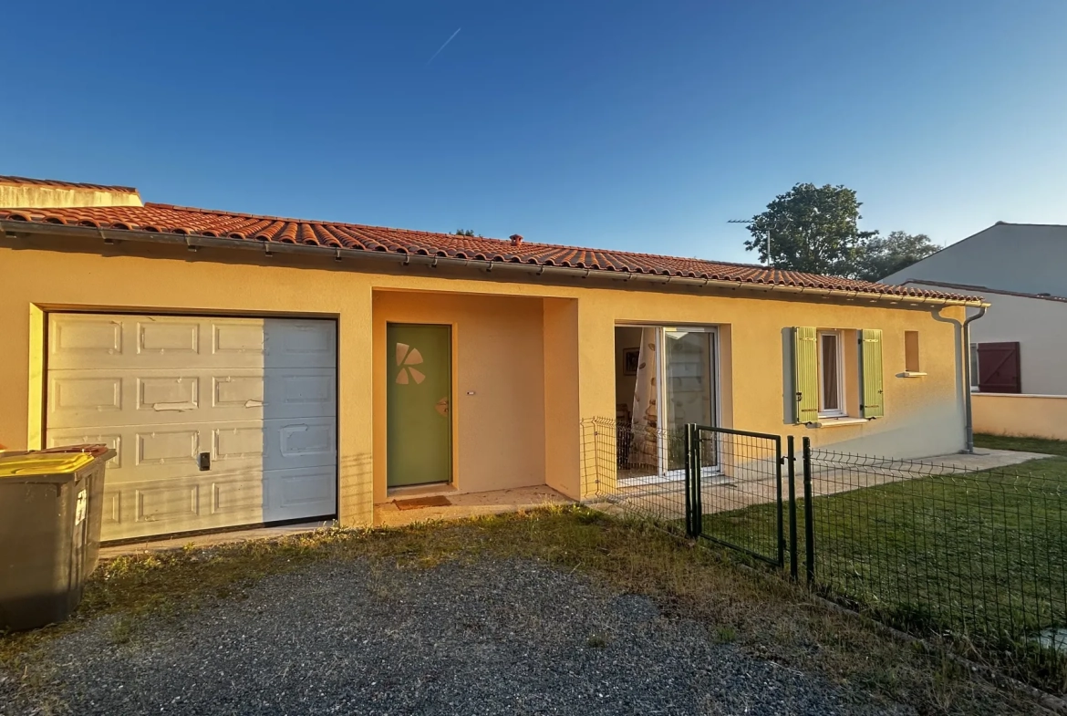 Maison de plain-pied à Coulon - 3 chambres, jardin et garage dans le Marais Poitevin 