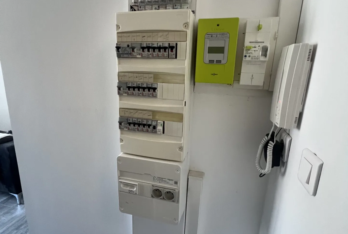 Immeuble de rapport à vendre à Périgueux avec 4 appartements loués, rentabilité 6% 