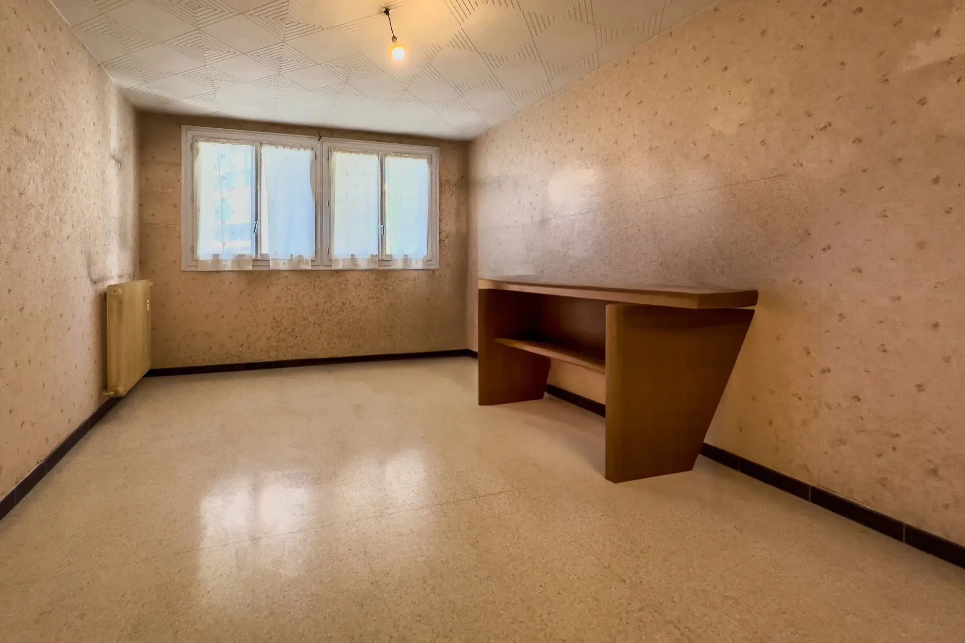 Appartement 2 pièces en centre-ville de La Valette du Var avec cave et parking 