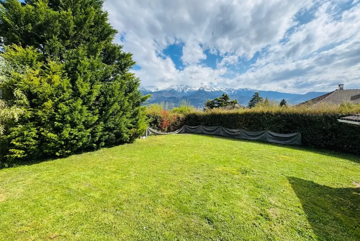 Superbe terrain constructible à St-Ismier avec vue panoramique sur Belledonne 