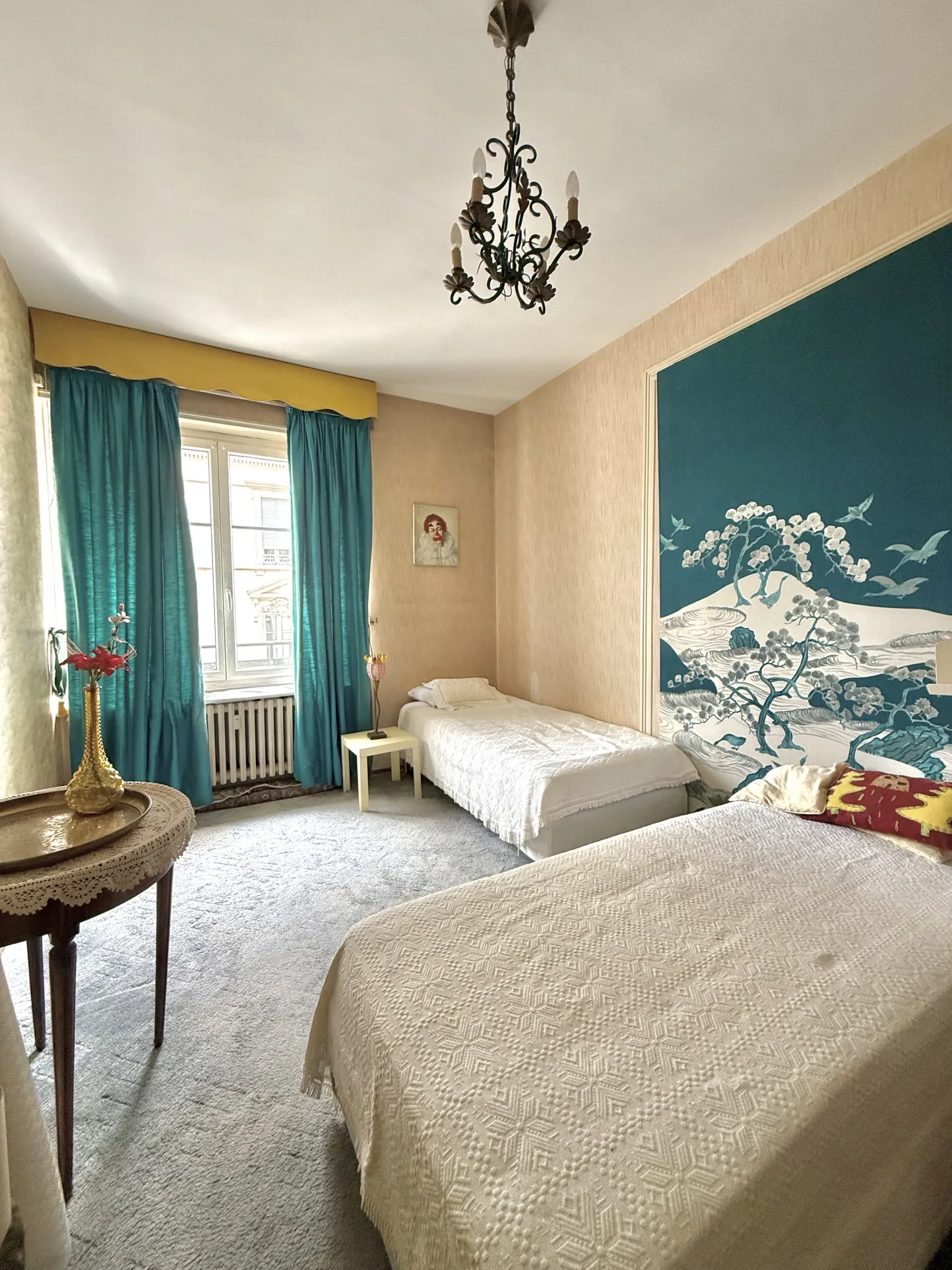 Appartement T6 lumineux avec cave à Mulhouse proche commodités 