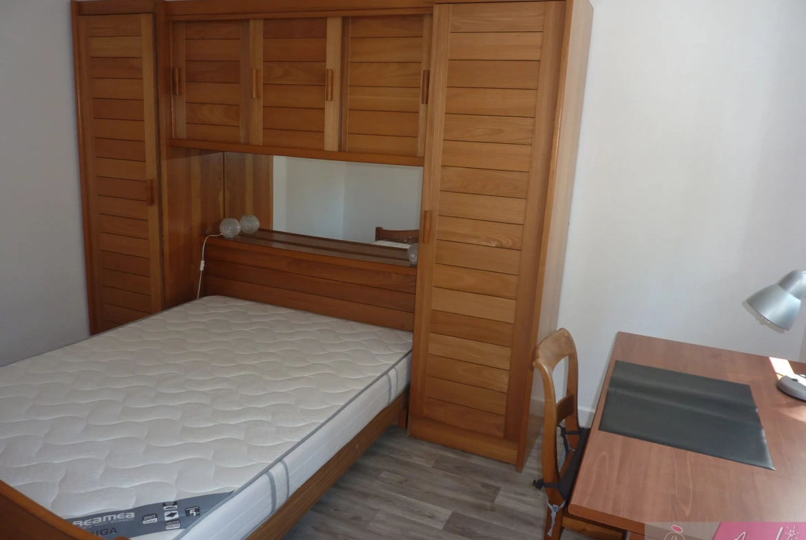 Maison à Angoulême de 96 m² avec jardin de 550 m² dans secteur paisible 