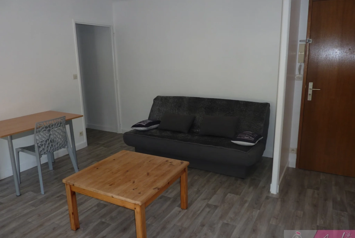Maison à Angoulême de 96 m² avec jardin de 550 m² dans secteur paisible 