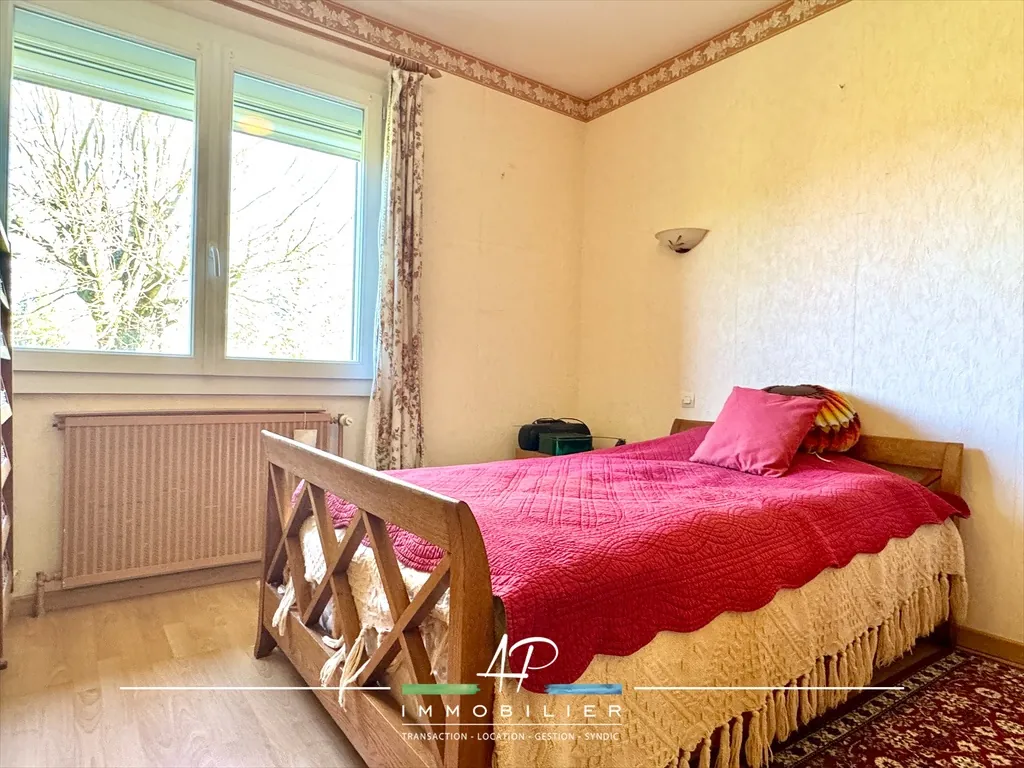 Maison familiale à Etevaux de 126 m² avec sous-sol et grand terrain 