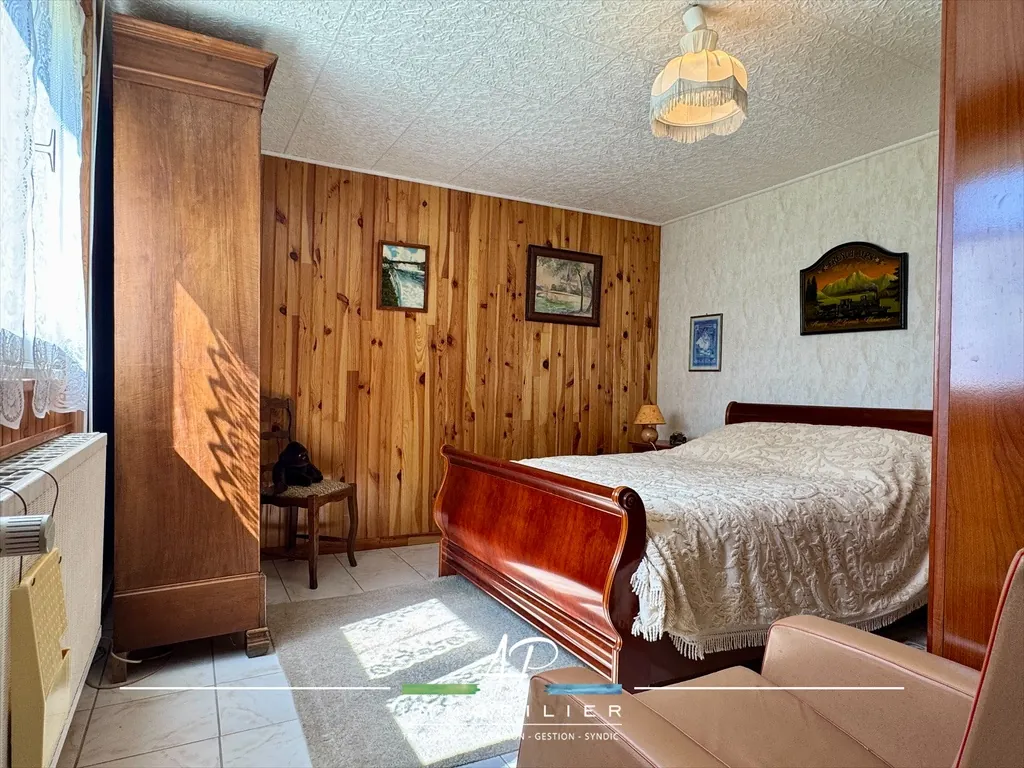 Maison familiale à Etevaux de 126 m² avec sous-sol et grand terrain 