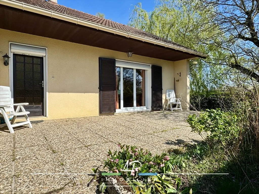 Maison familiale à Etevaux de 126 m² avec sous-sol et grand terrain 