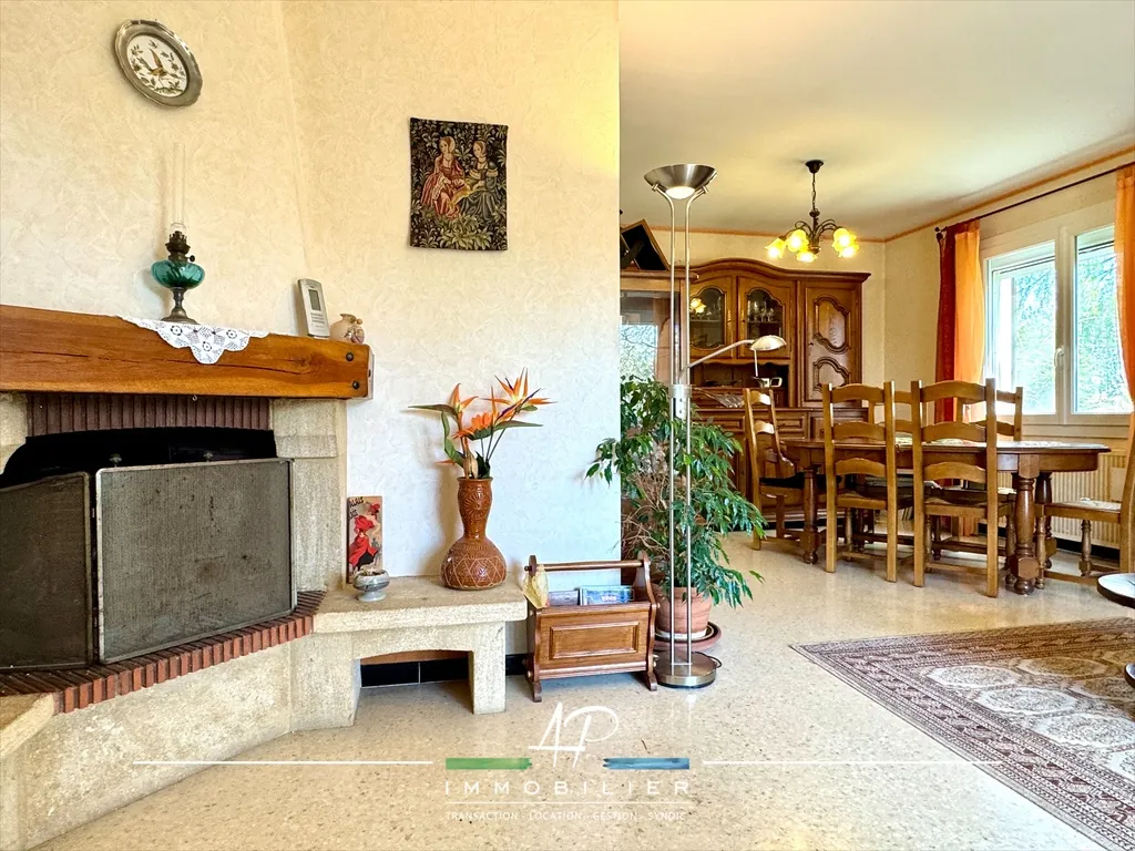 Maison familiale à Etevaux de 126 m² avec sous-sol et grand terrain 