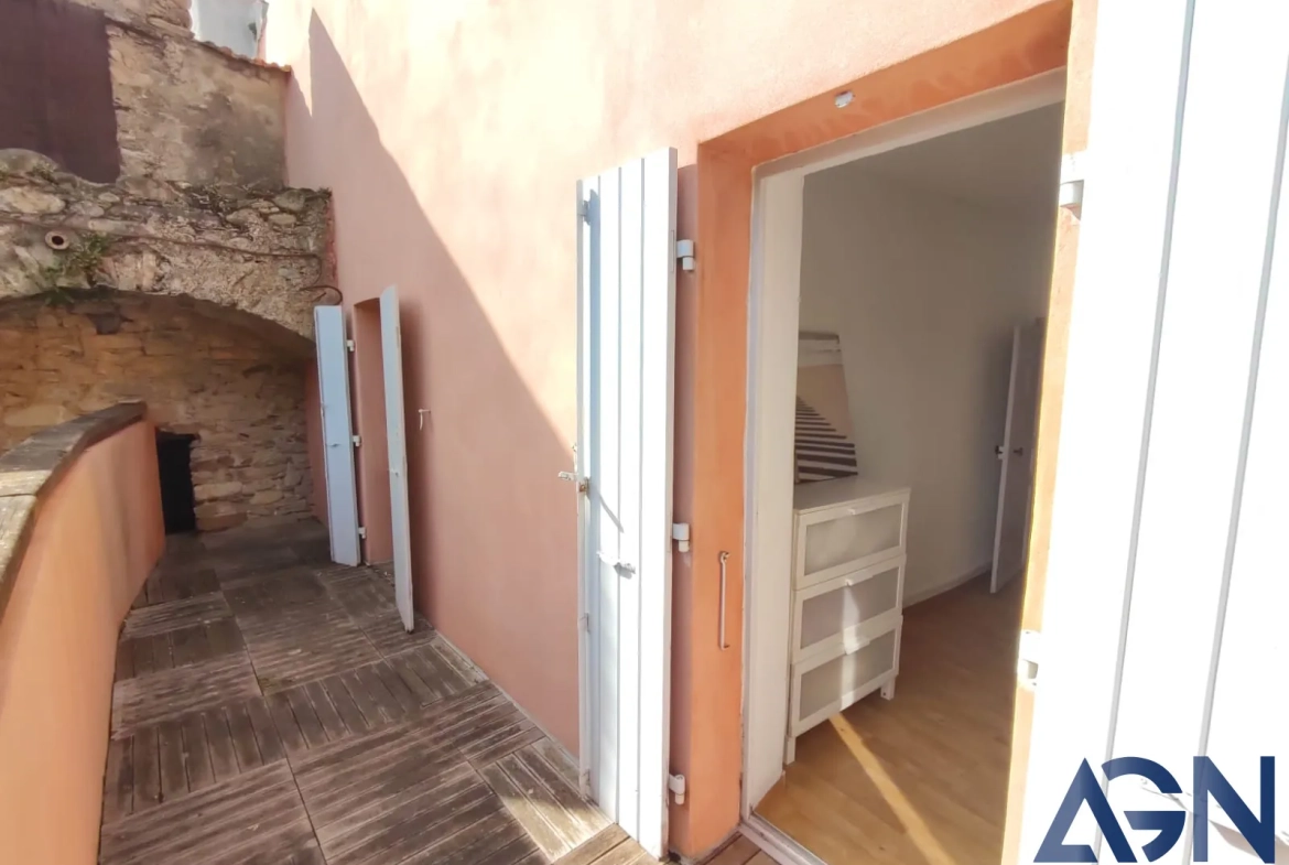 Maison à vendre de 6 pièces et 180 m² à Roquebrun, proche des Gorges d'Héric 