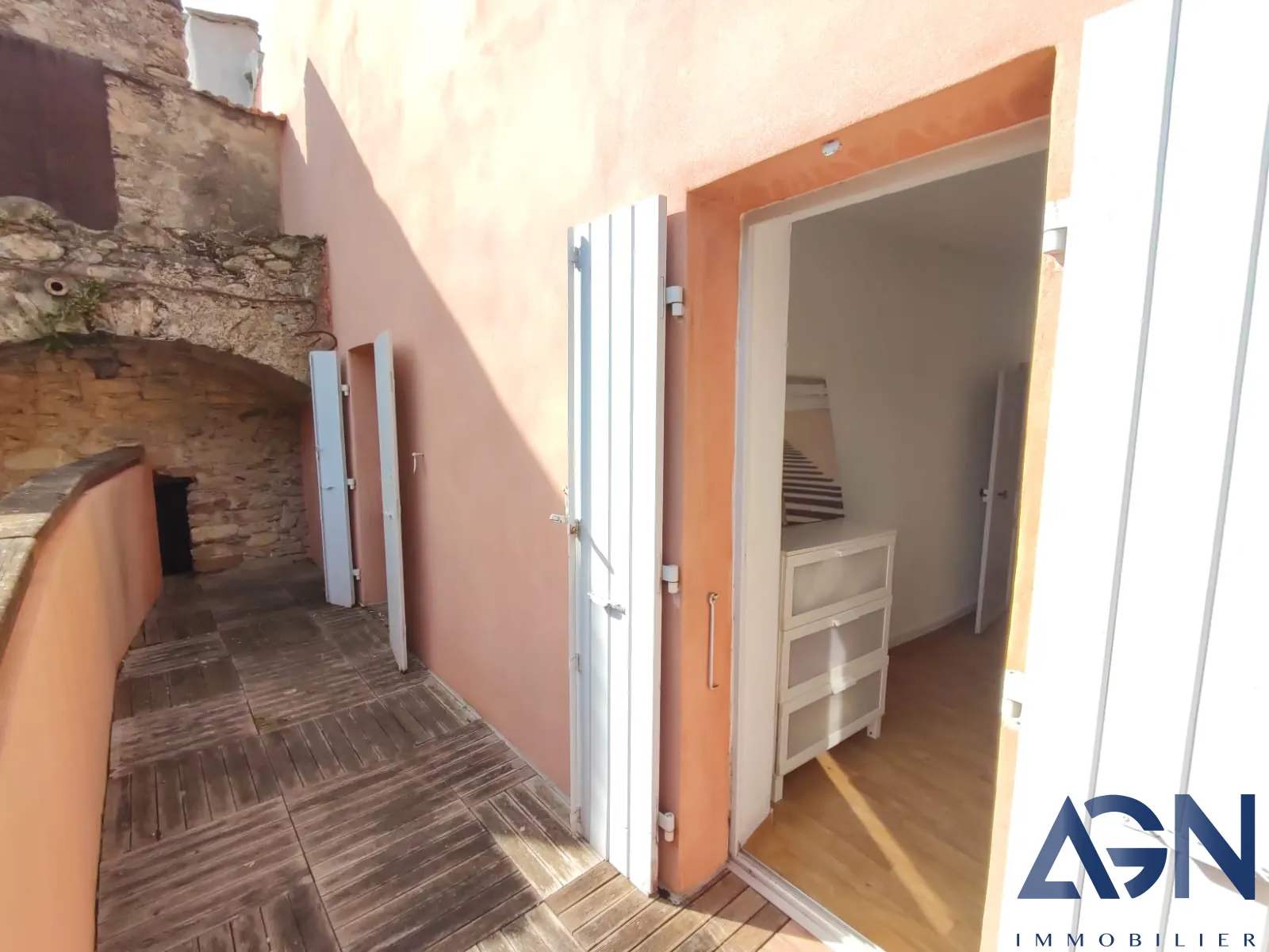Maison à vendre de 6 pièces et 180 m² à Roquebrun, proche des Gorges d'Héric 