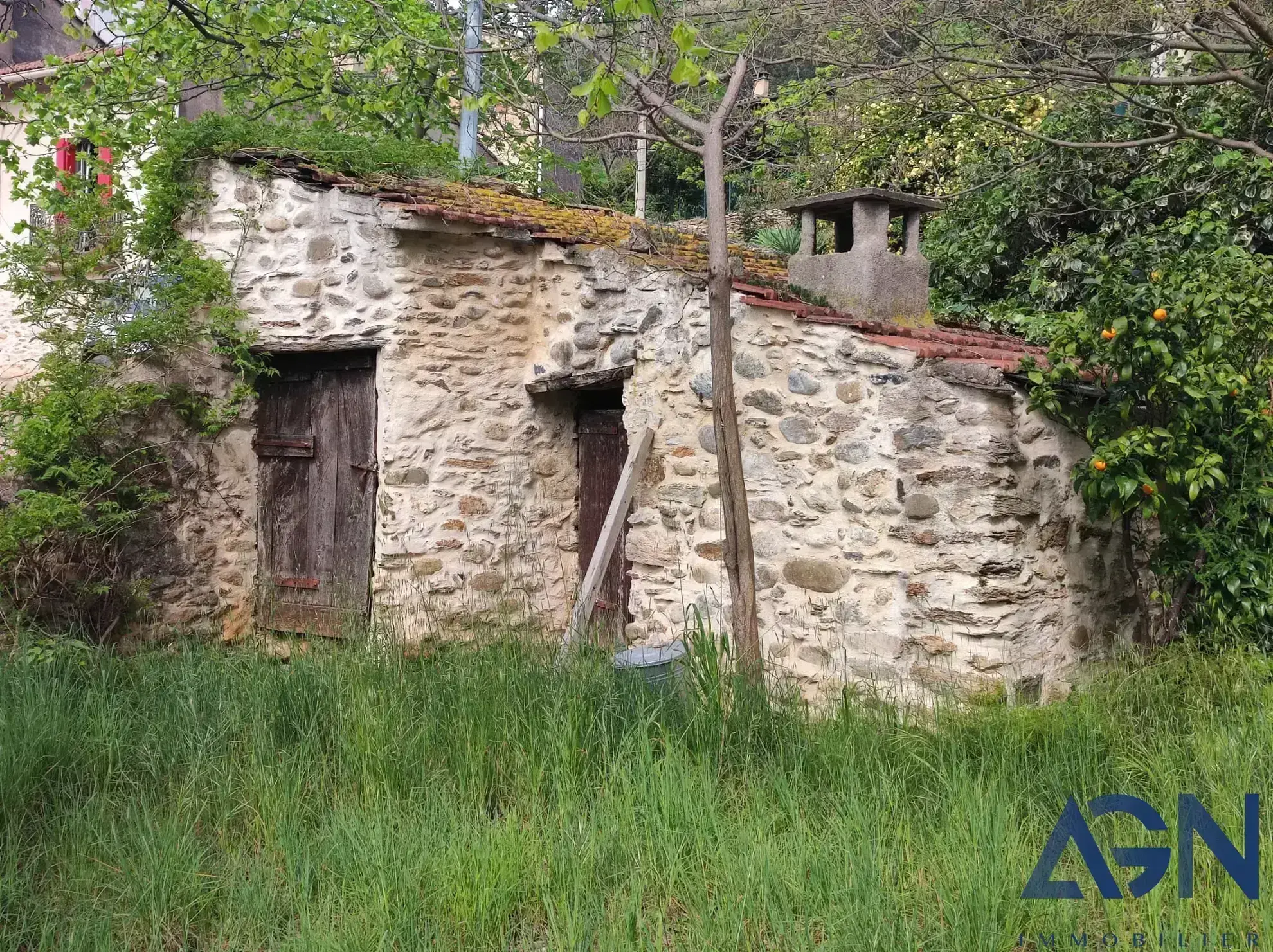 Maison à vendre de 6 pièces et 180 m² à Roquebrun, proche des Gorges d'Héric 