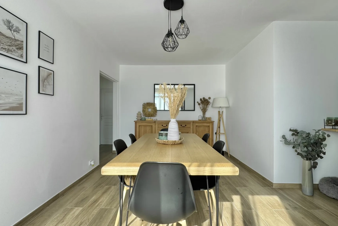 Appartement 4 pièces rénové avec balcon, cave et parking à La Valette du Var 