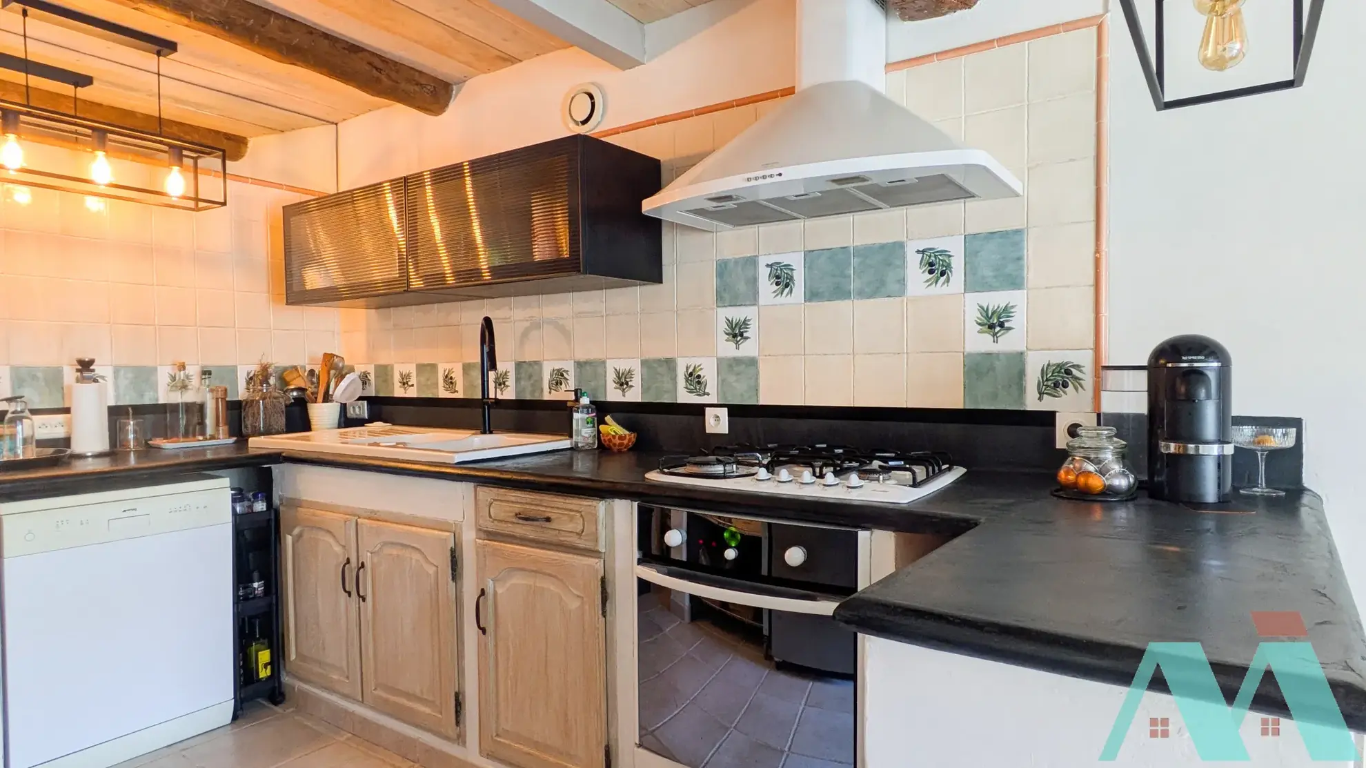 Charmante maison de ville 4 pièces avec garage au Beausset 