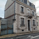 Maison bourgeoise à Vierzon de 210 m² avec potentiel de rénovation
