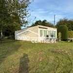 Maison de campagne 2 chambres avec garage et grand terrain arboré à La Ferté Macé