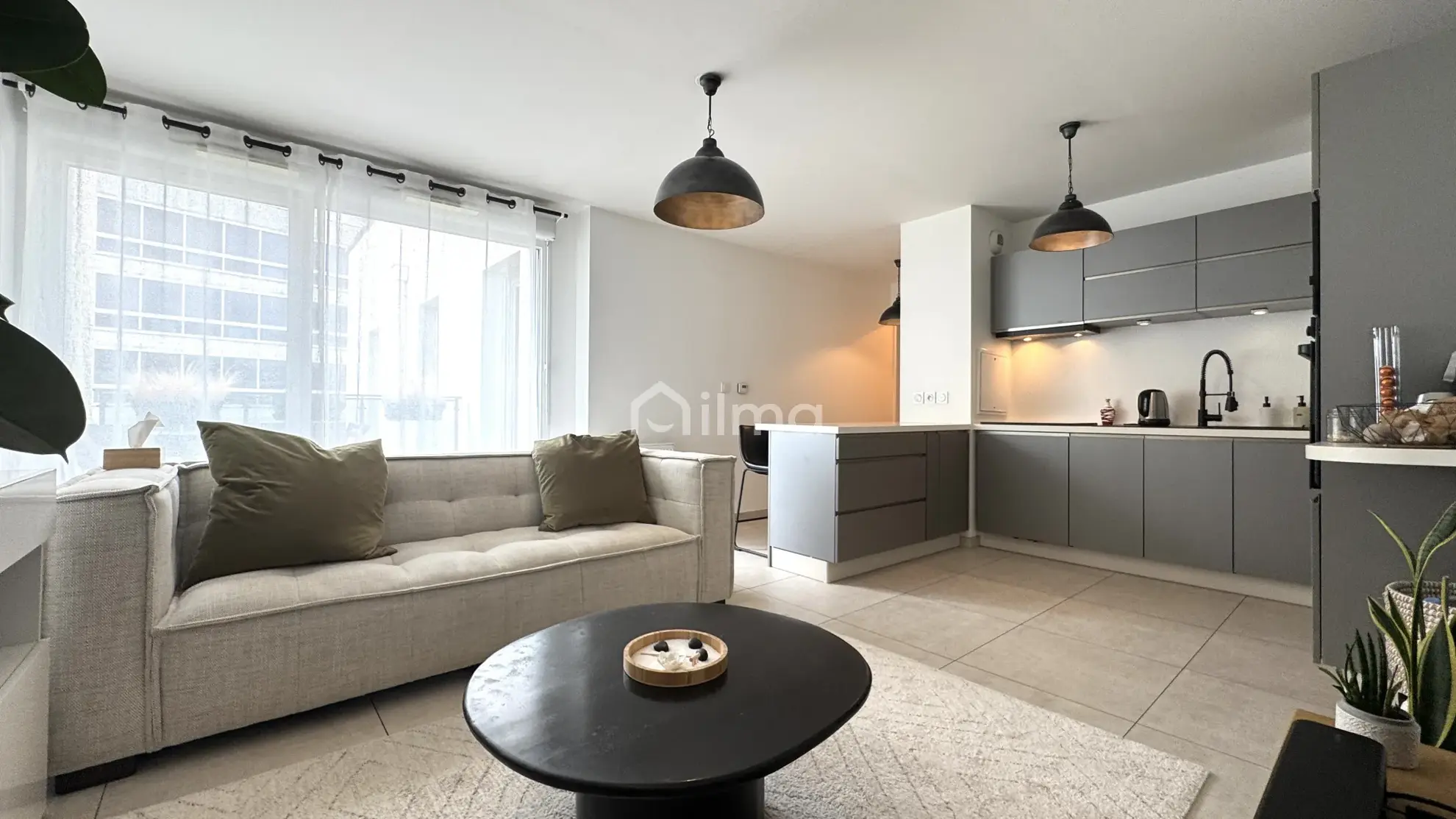Appartement 3 pièces avec balcon à Meaux, résidence 2016, proche commodités 