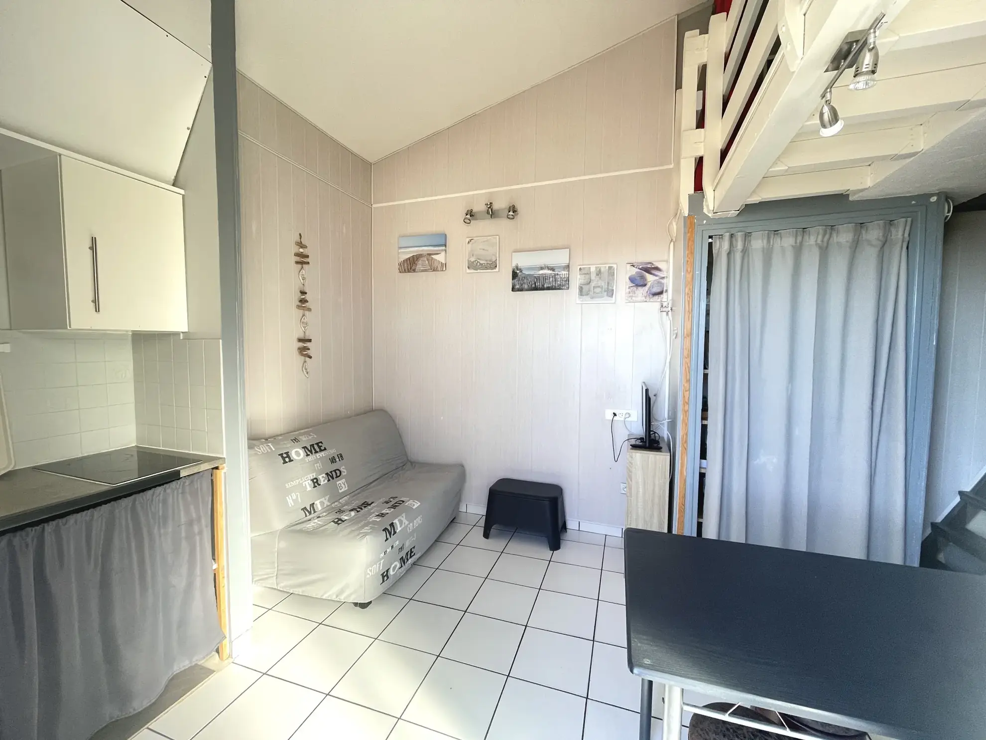 Appartement studio avec mezzanine et terrasse de 17 m² au Cap d'Agde 