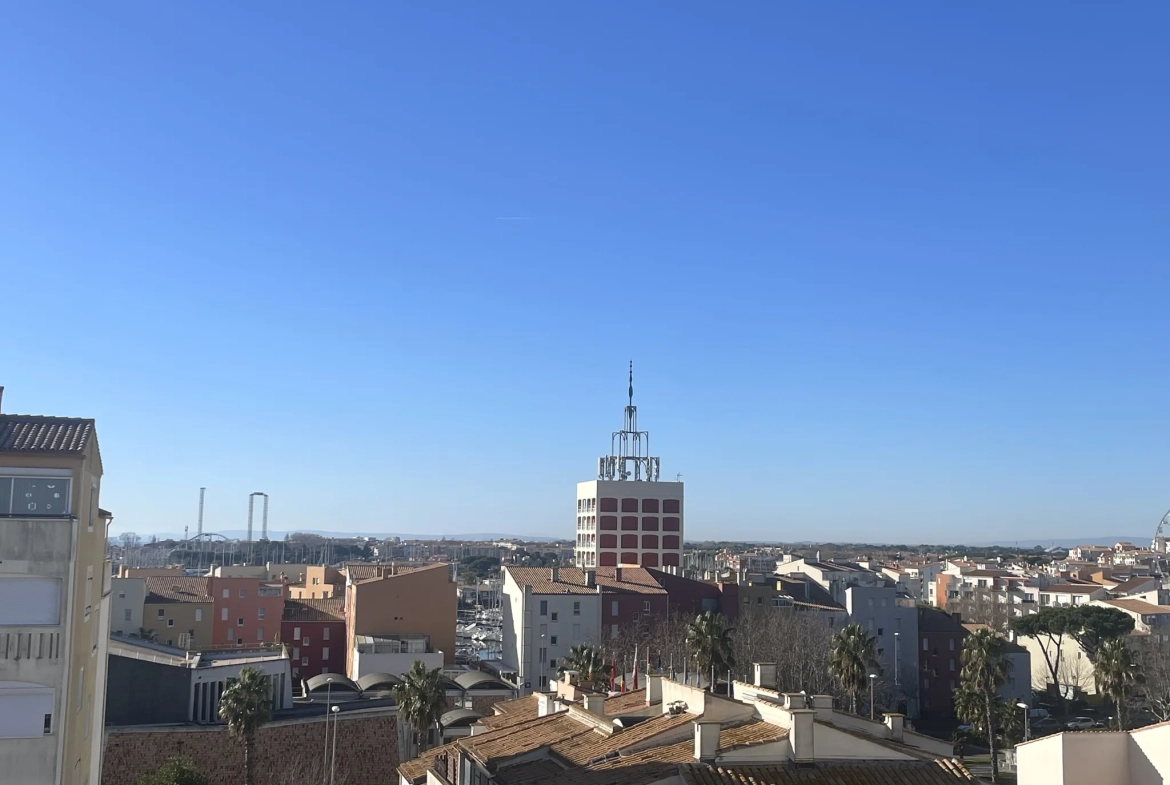 Appartement studio avec mezzanine et terrasse de 17 m² au Cap d'Agde 