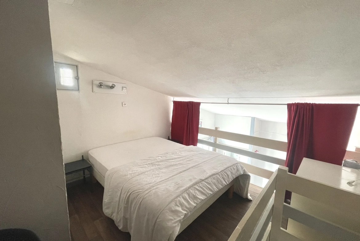 Appartement studio avec mezzanine et terrasse de 17 m² au Cap d'Agde 