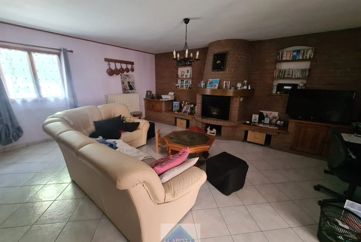 Vente d'un ensemble immobilier avec maison et deux gîtes à Ault 