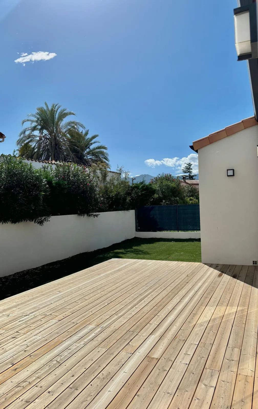 Villa neuve 3 faces avec garage à Céret - Livraison 2025 