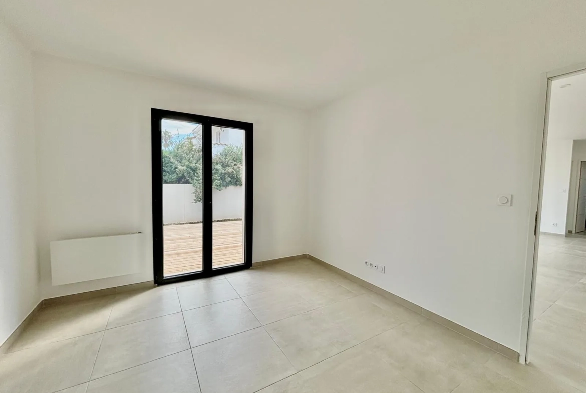 Villa neuve 3 faces avec garage à Céret - Livraison 2025 