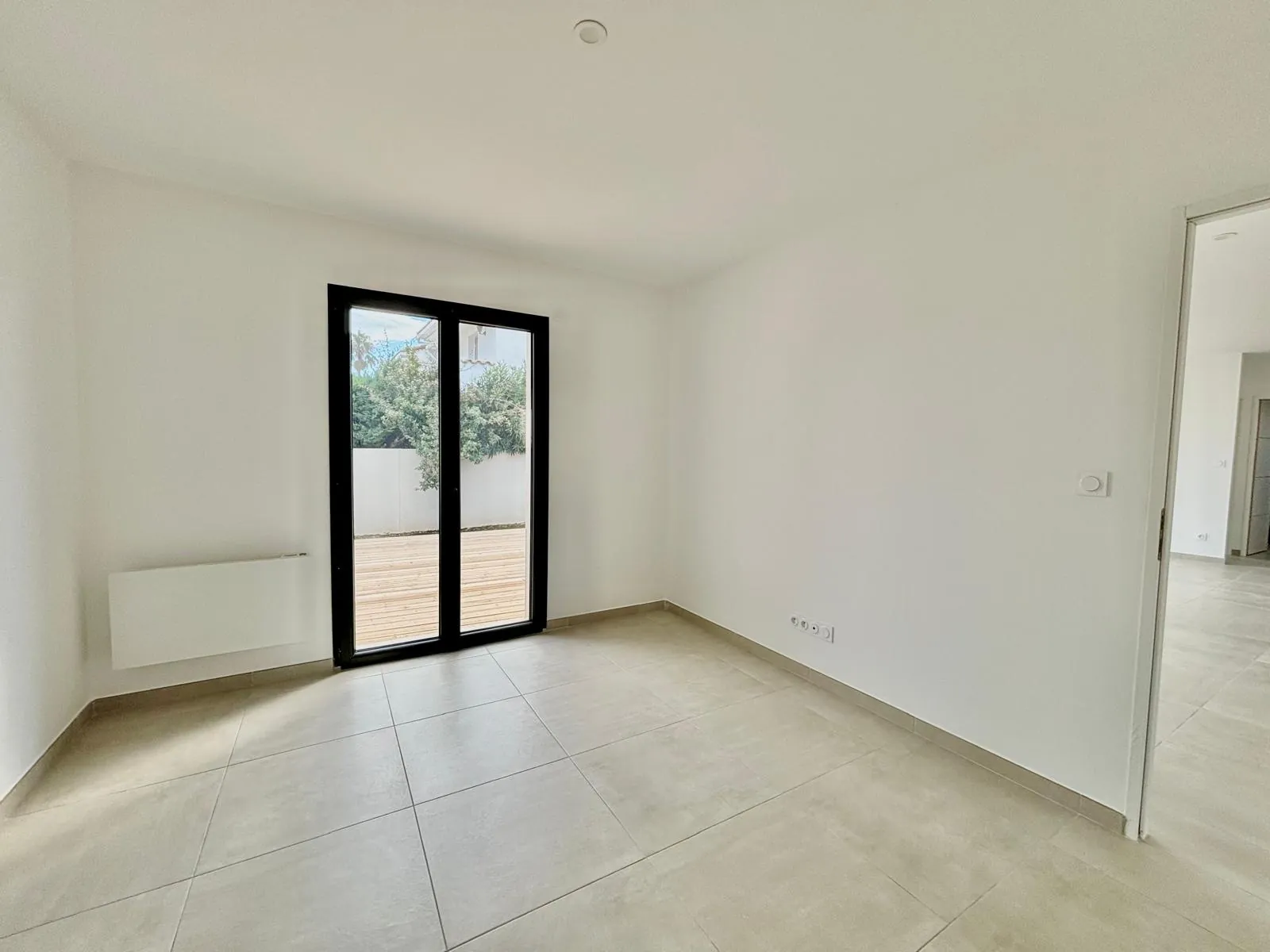 Villa neuve 3 faces avec garage à Céret - Livraison 2025 