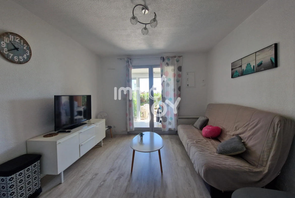 Appartement 2 pièces avec vue mer à Saint Aygulf en front de mer 