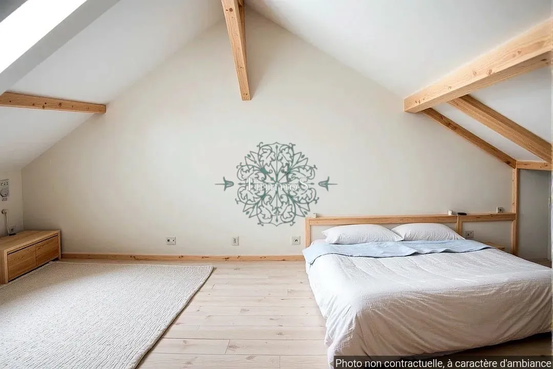 Appartement 2 pièces à vendre à L'Isle-Adam - 33 m² avec chambre et cuisine équipée 