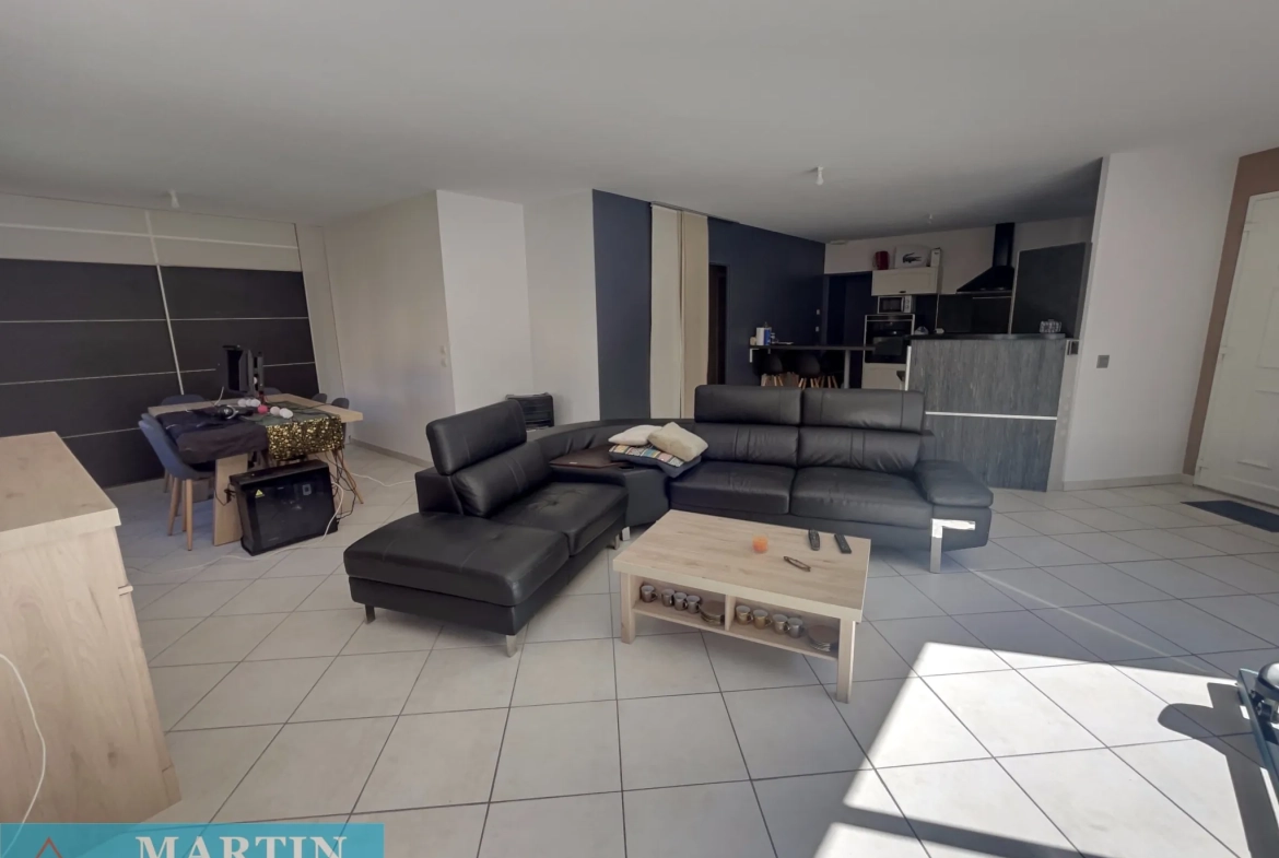 Villa 3 Chambres avec Piscine à Arles-sur-Tech - Belle Opportunité 