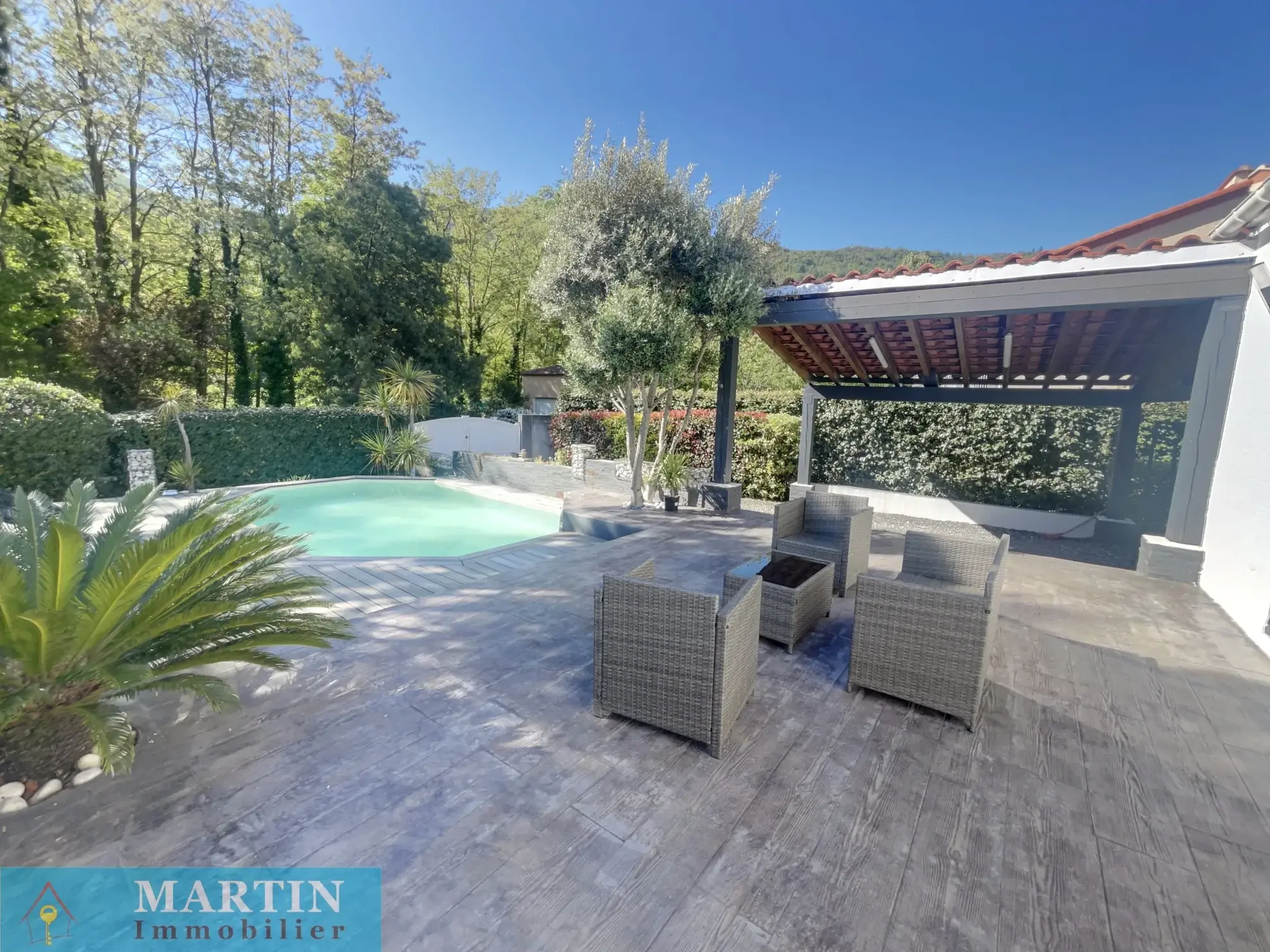 Villa 3 Chambres avec Piscine à Arles-sur-Tech - Belle Opportunité 
