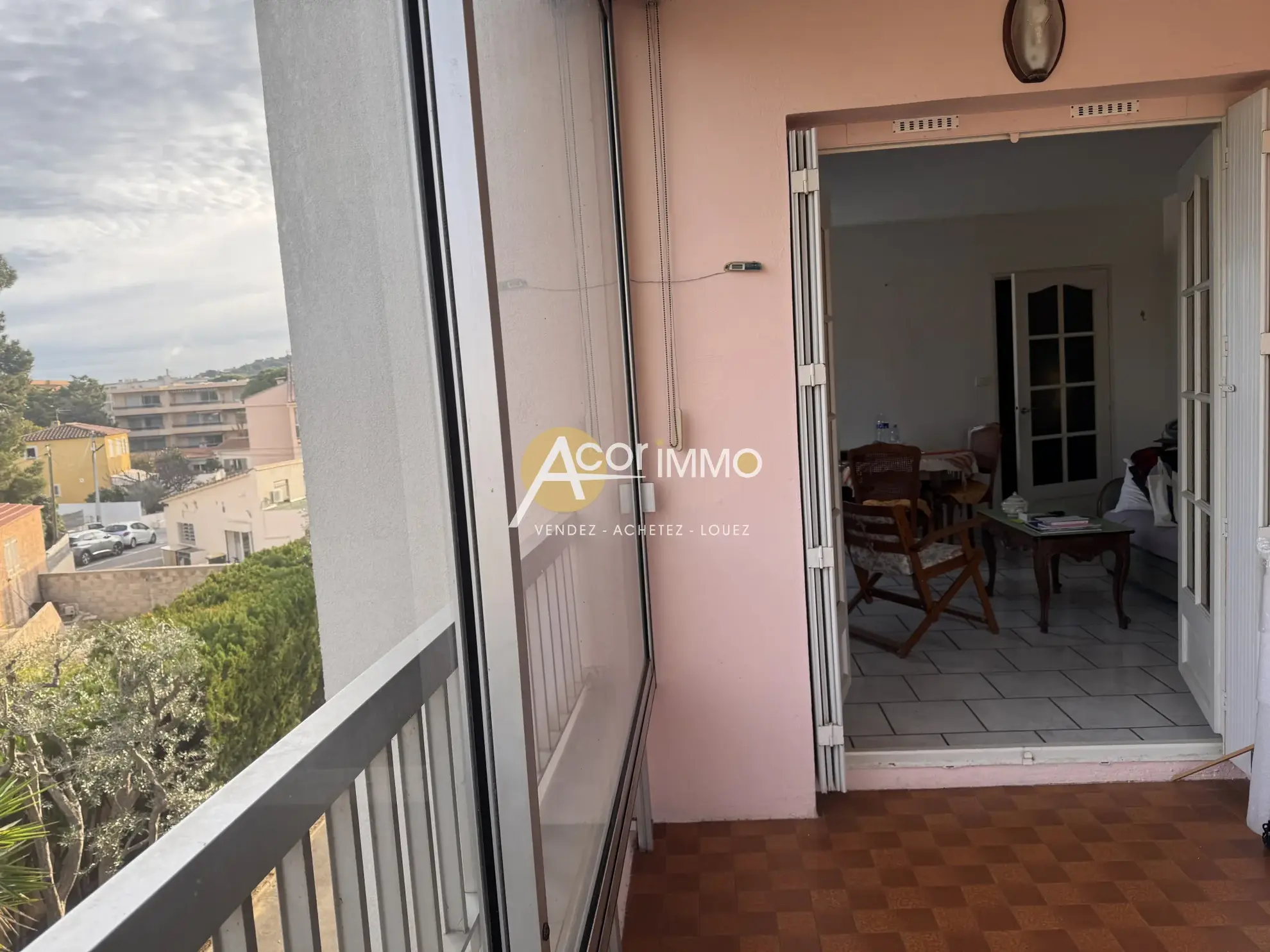 Appartement T3 Duplex avec Loggias à Six-Fours-les-Plages, proche plages et commodités 