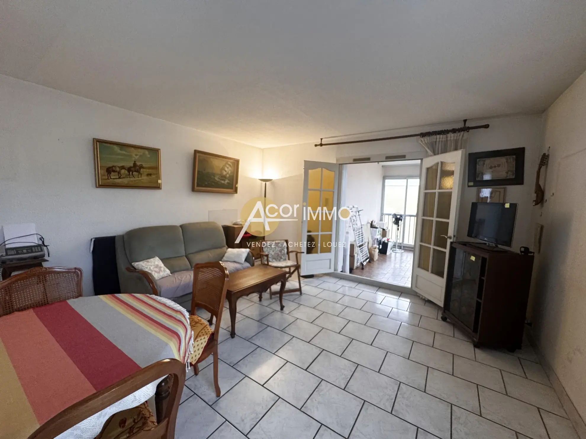 Appartement T3 Duplex avec Loggias à Six-Fours-les-Plages, proche plages et commodités 
