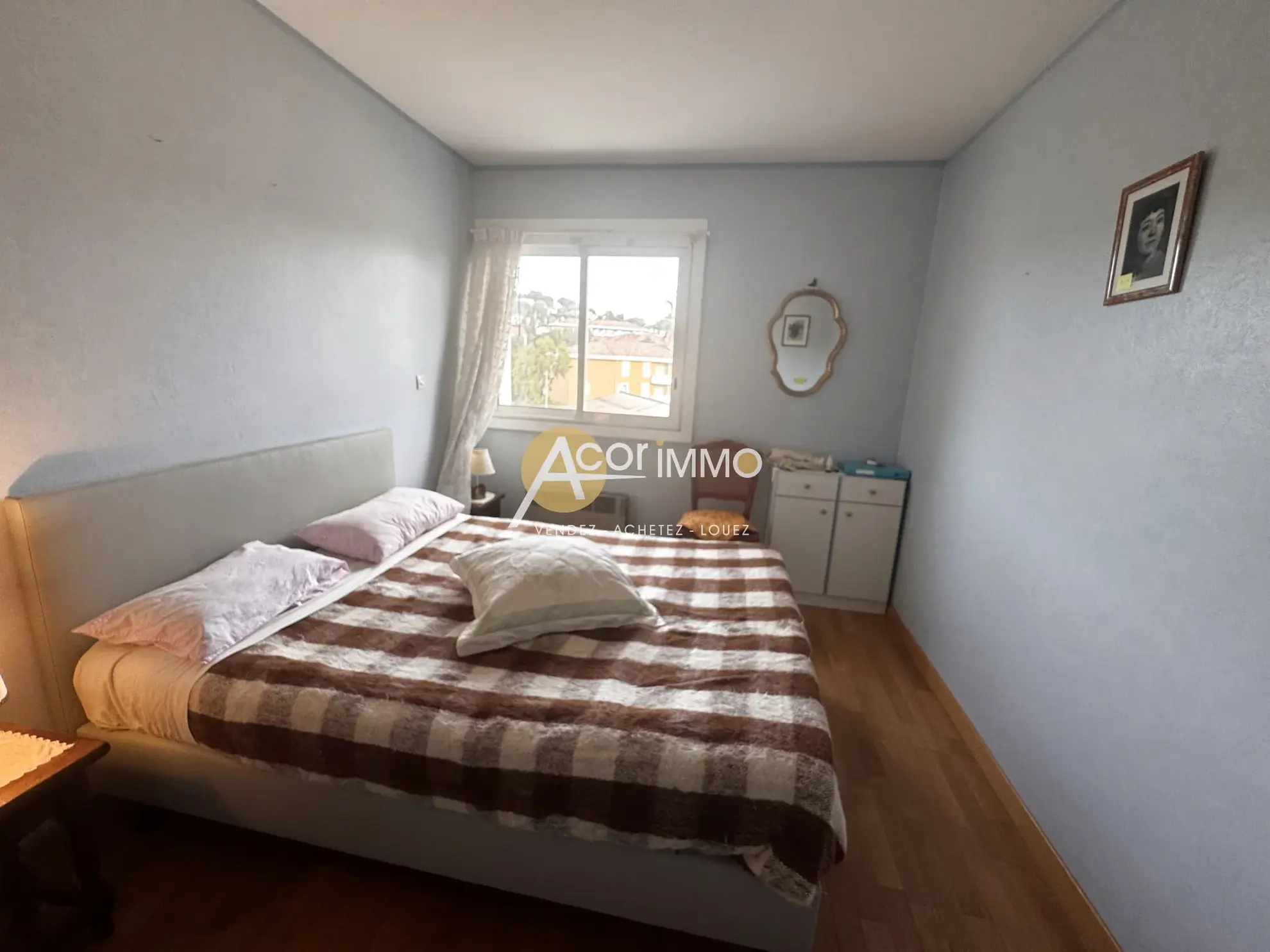 Appartement T3 Duplex avec Loggias à Six-Fours-les-Plages, proche plages et commodités 