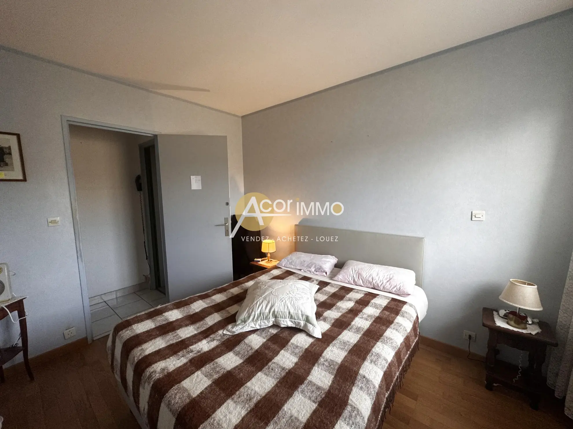 Appartement T3 Duplex avec Loggias à Six-Fours-les-Plages, proche plages et commodités 