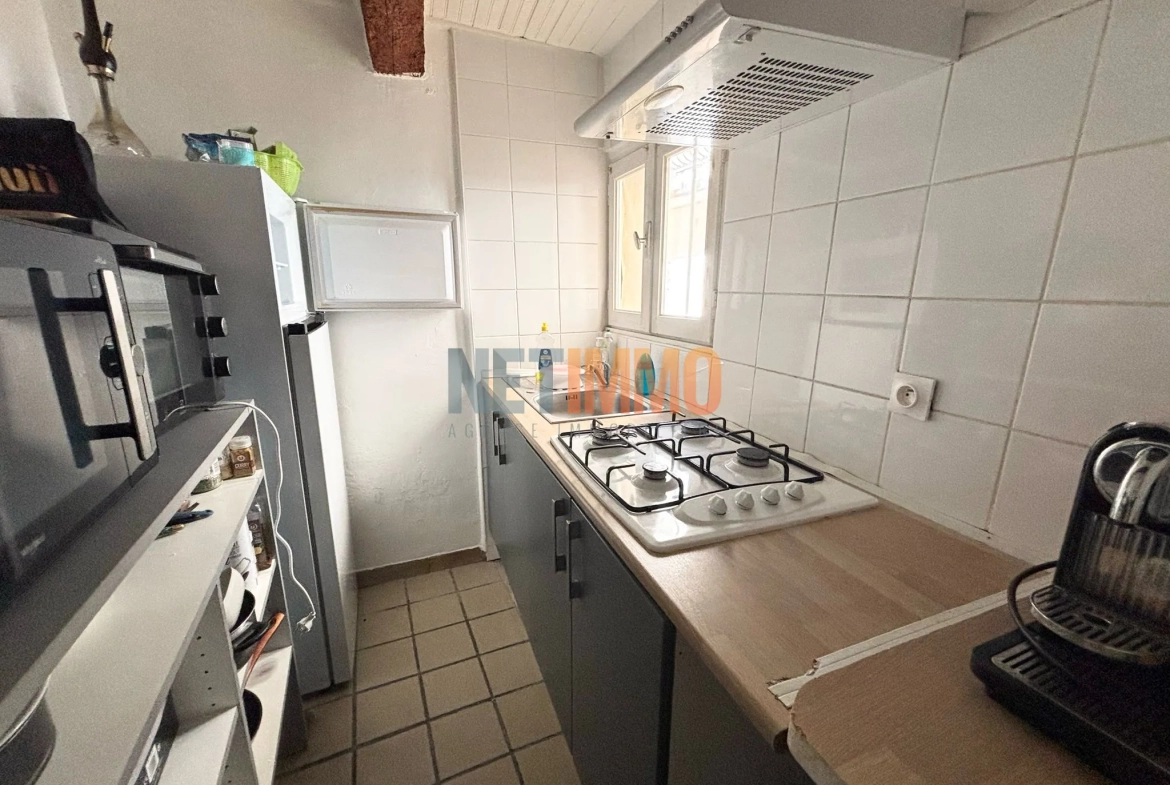 Charmante maison de village de 43 m² à Beauvoisin avec extérieur 