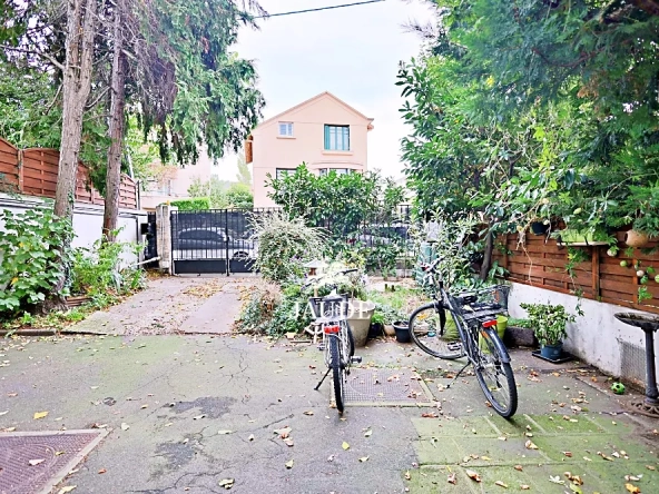 Charmante maison de ville à Clermont-Ferrand avec jardin et 4 chambres