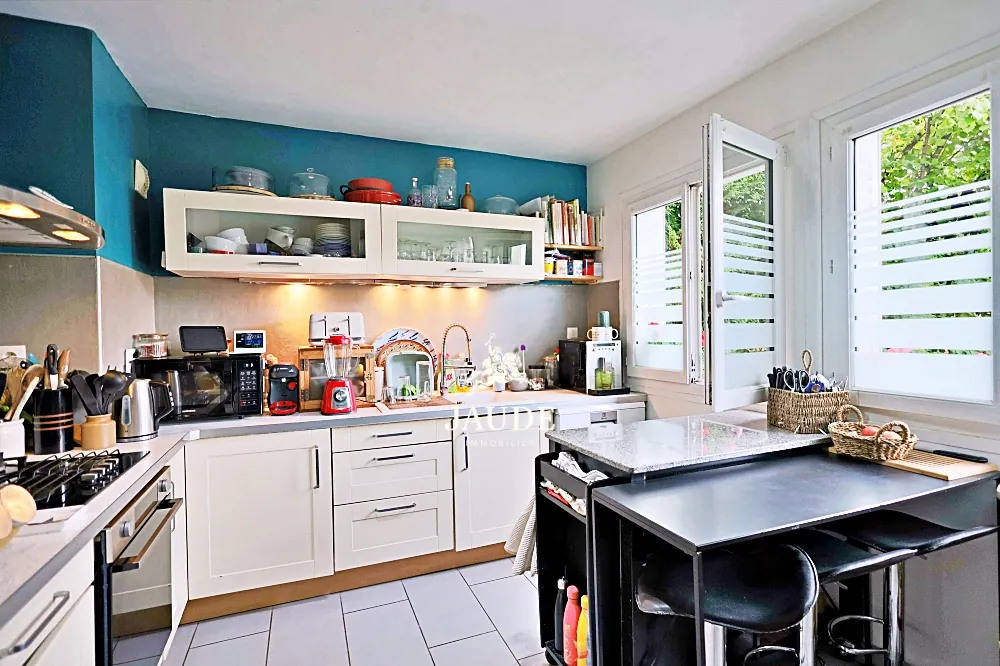Charmante maison de ville à Clermont-Ferrand avec jardin et 4 chambres 
