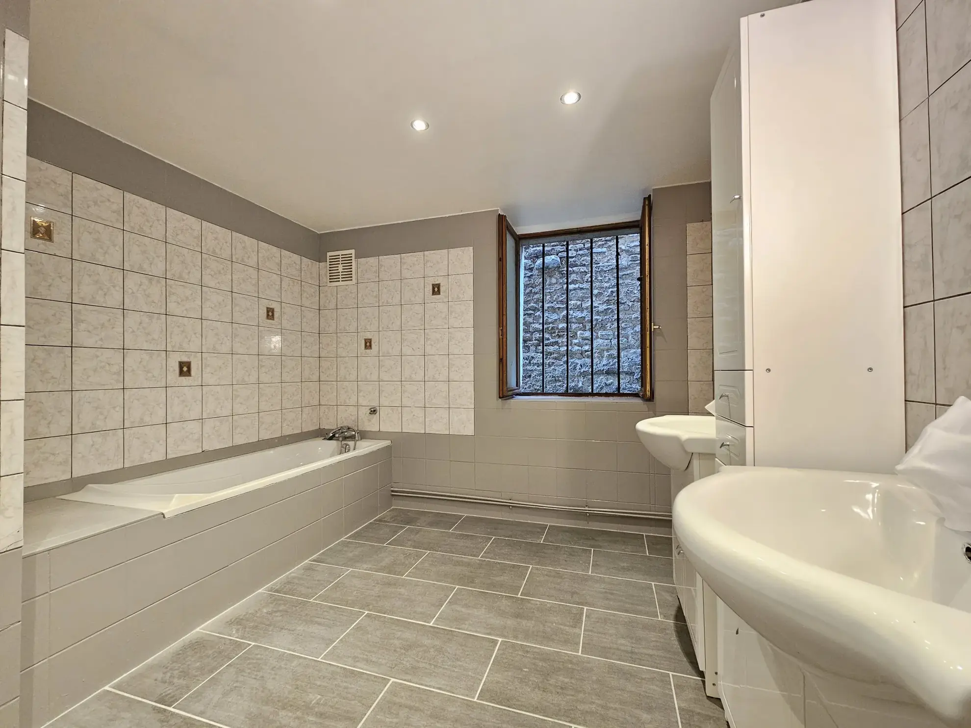 Maison à rénover au cœur de Vaucouleurs - Grand potentiel idéal pour investissement 