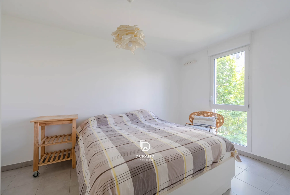 Appartement T2 avec terrasse à Marseille - Résidence moderne et sécurisée 