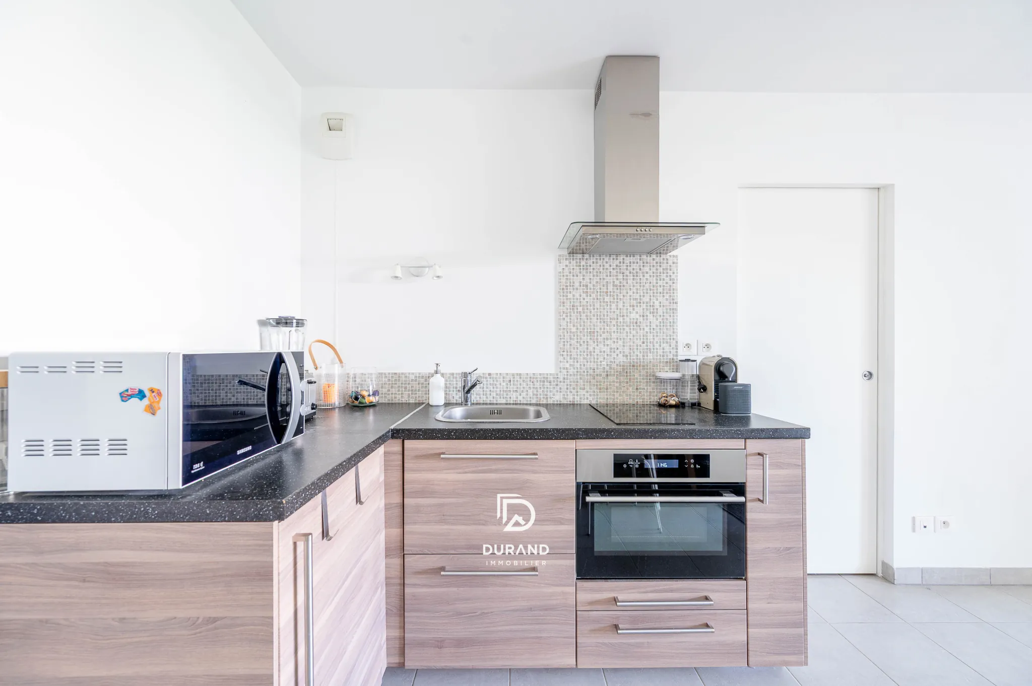 Appartement T2 avec terrasse à Marseille - Résidence moderne et sécurisée 