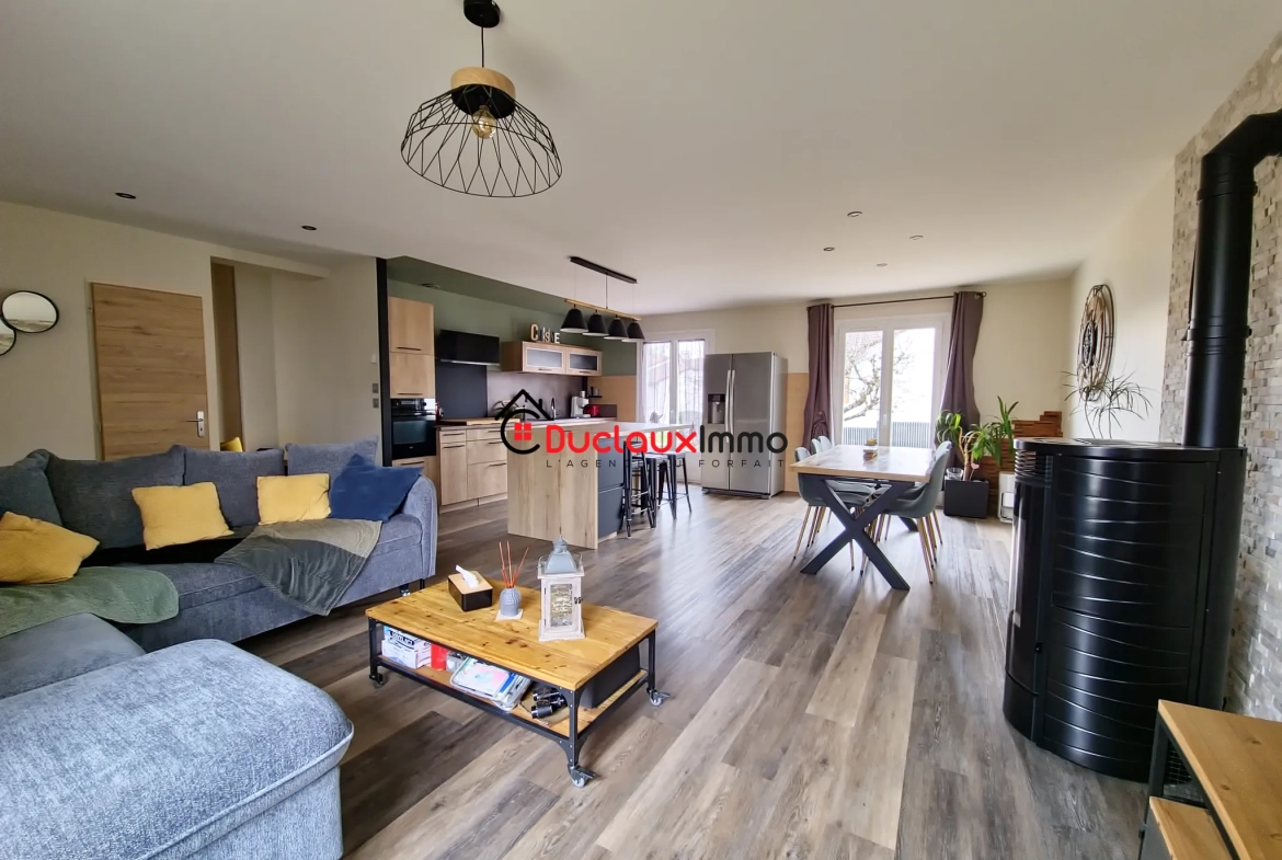 Maison de plain-pied à vendre à Aurillac avec sous-sol et terrasse 