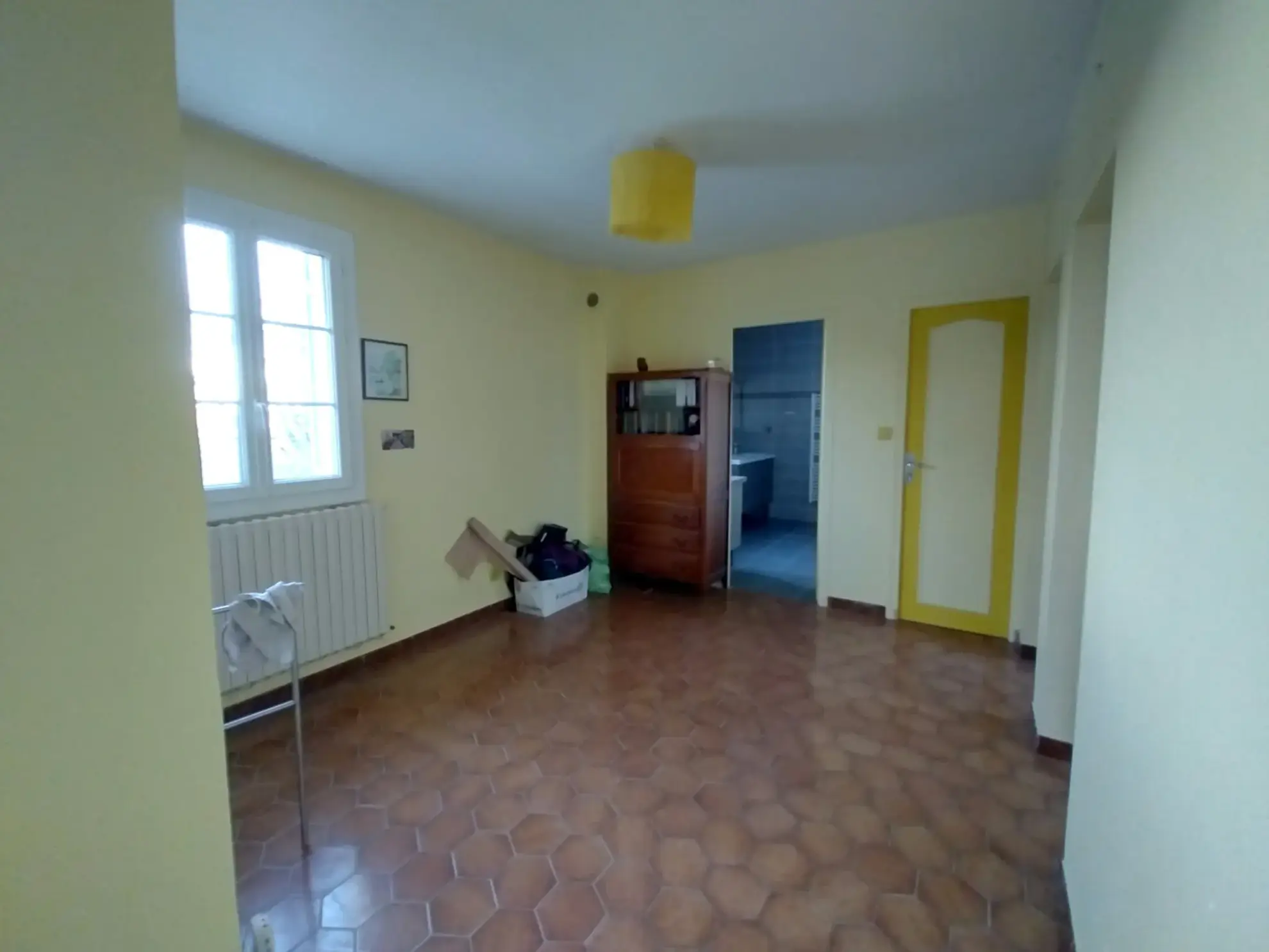 Belle maison en pierre rénovée avec piscine et grand jardin à Razac-sur-l'Isle 