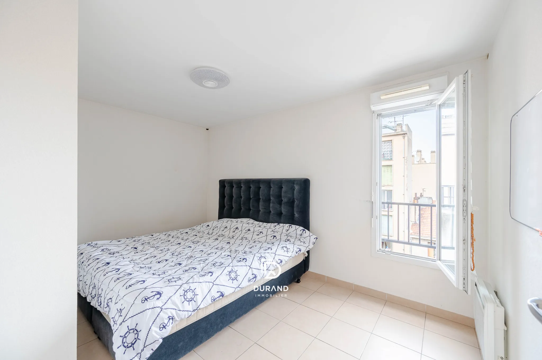 Appartement T4 avec terrasse et parking à Marseille 13003 