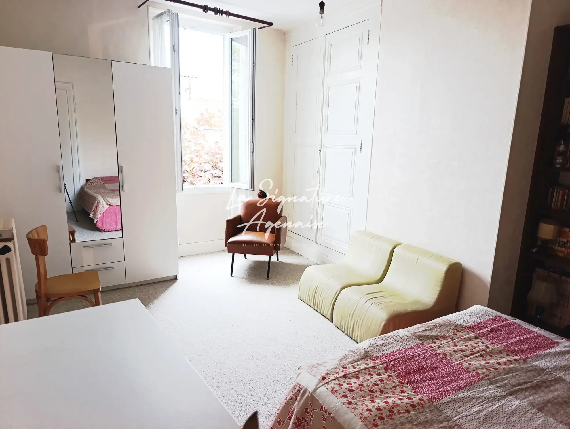 Ensemble immobilier avec maison, appartement, jardin et garage à Clermont-Dessous 