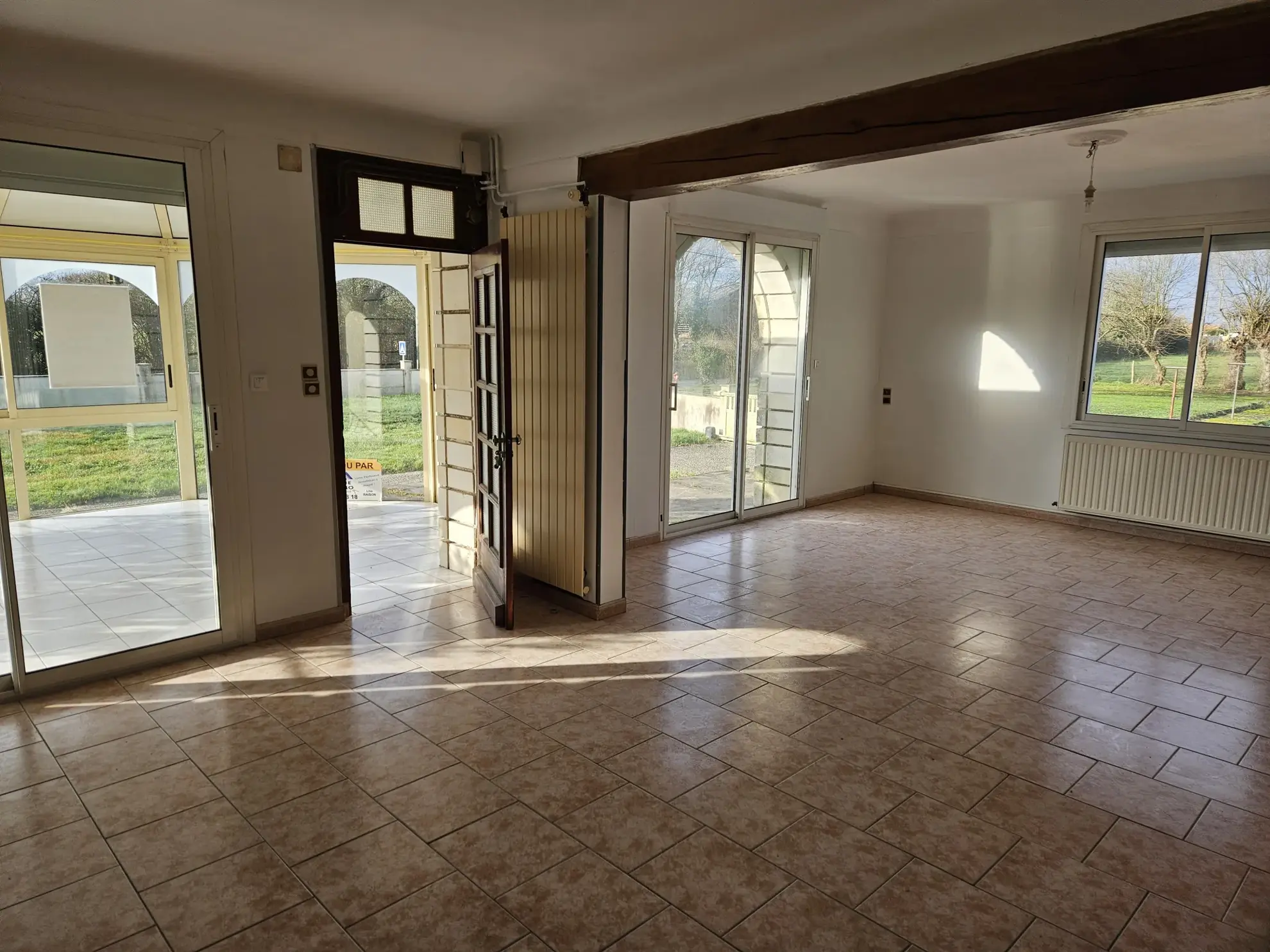 Maison à rafraîchir avec 4 chambres et dépendances à Saint-Georges-de-Rex 