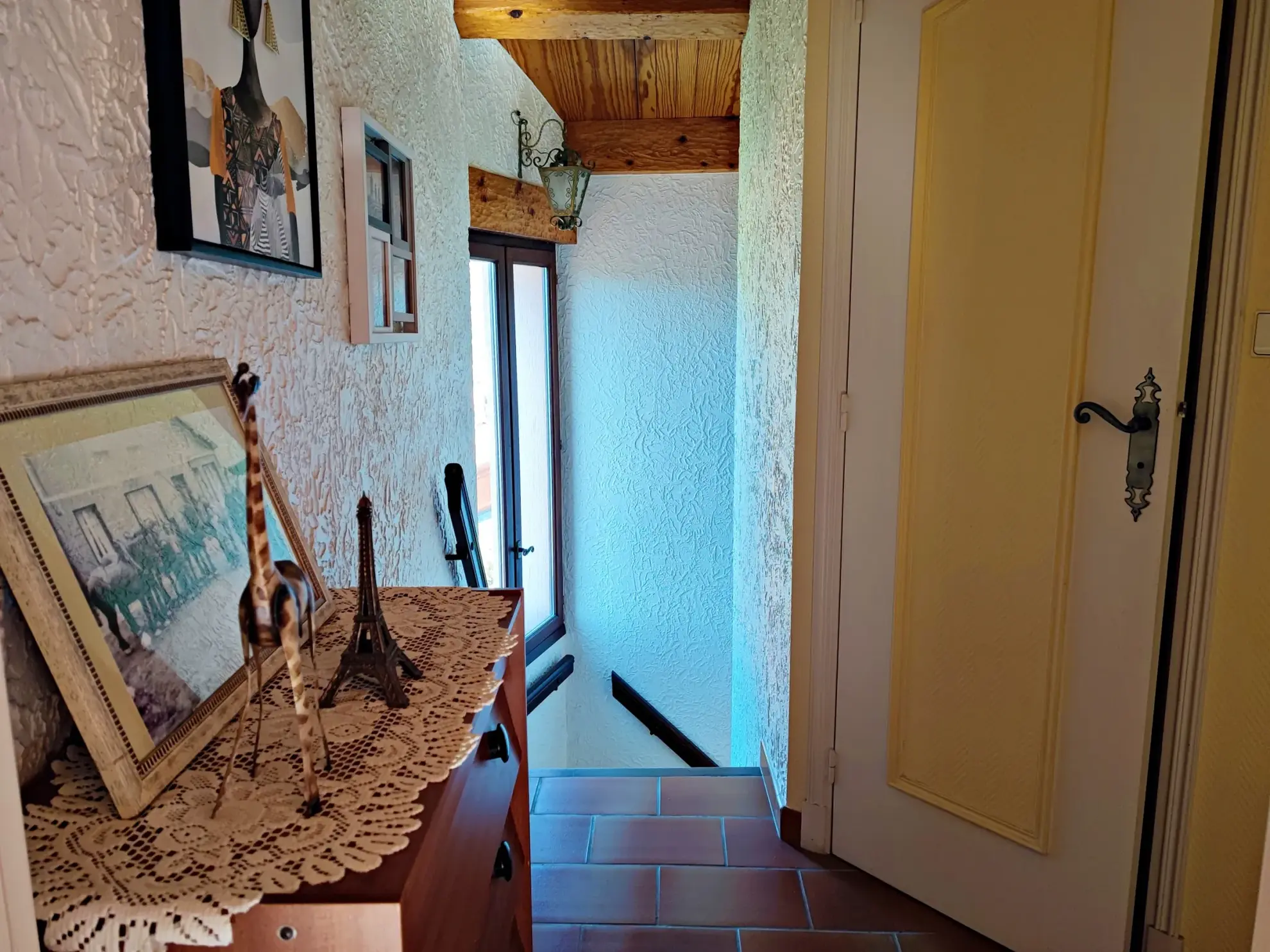 Maison de village avec vue vallée et studio indépendant à Belvédère 