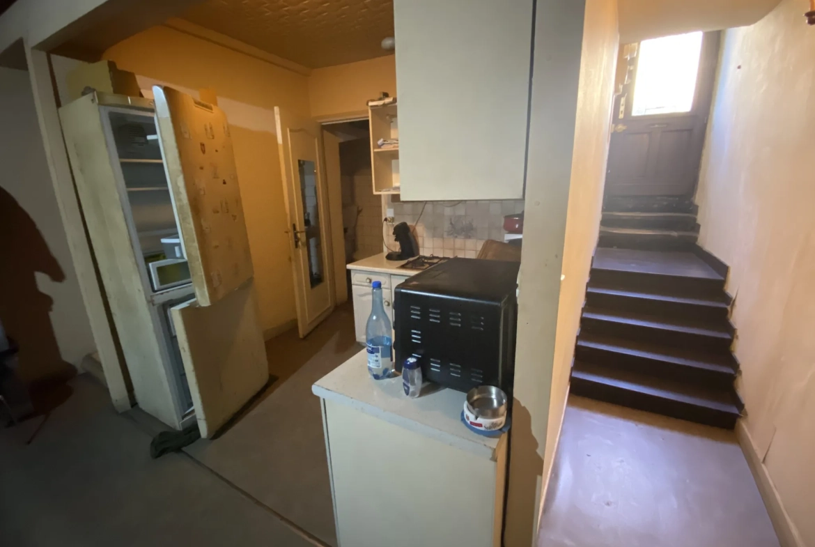 Maison de ville T3 à La Réole – Investissement locatif à saisir 